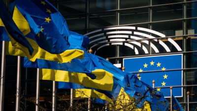 bandiere europee e ucraine